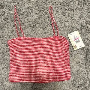 Red And White Sleeveless Gingham Smocked Top Size: Juniors Small, Brand: Bebop